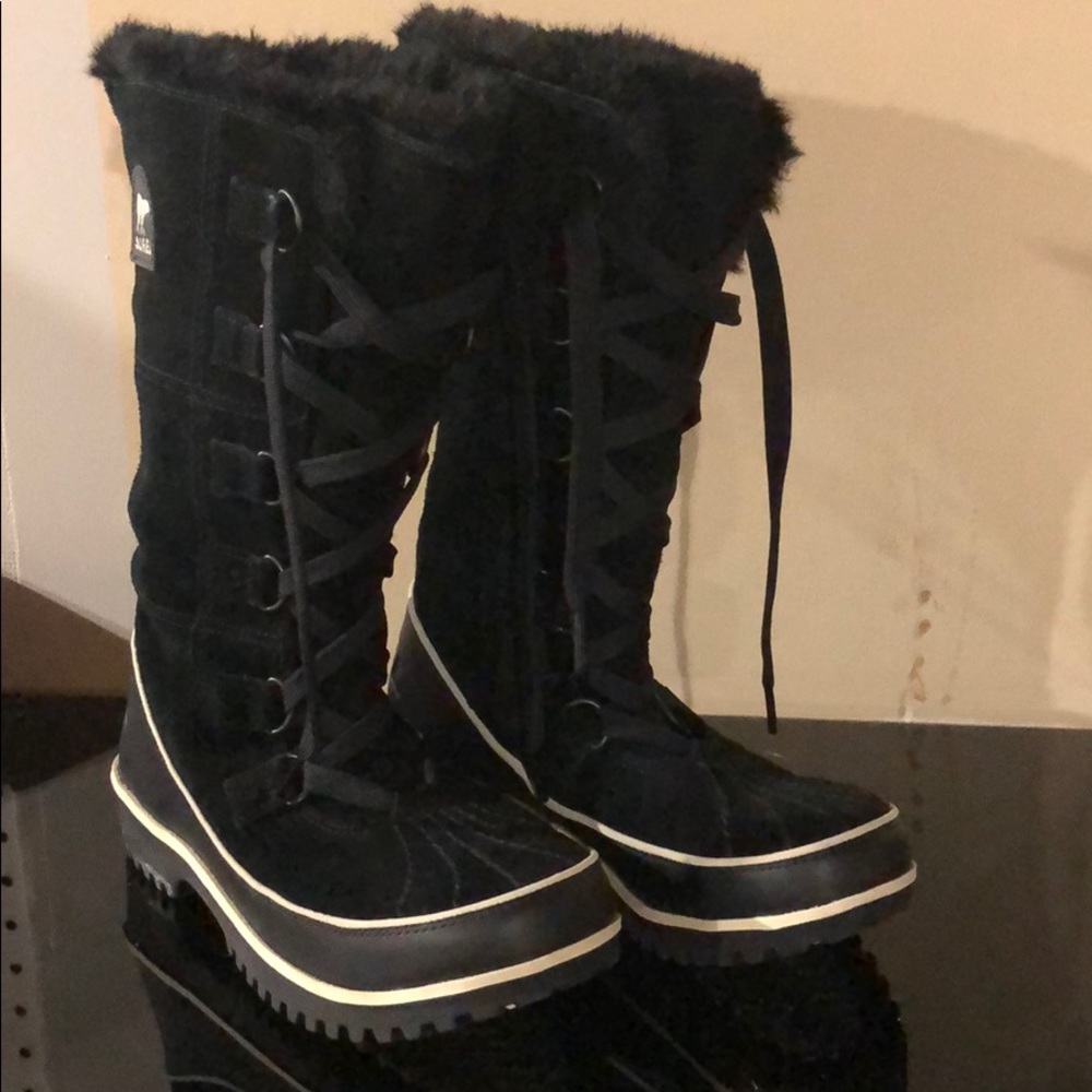 Sorel Women’s boots - size 7